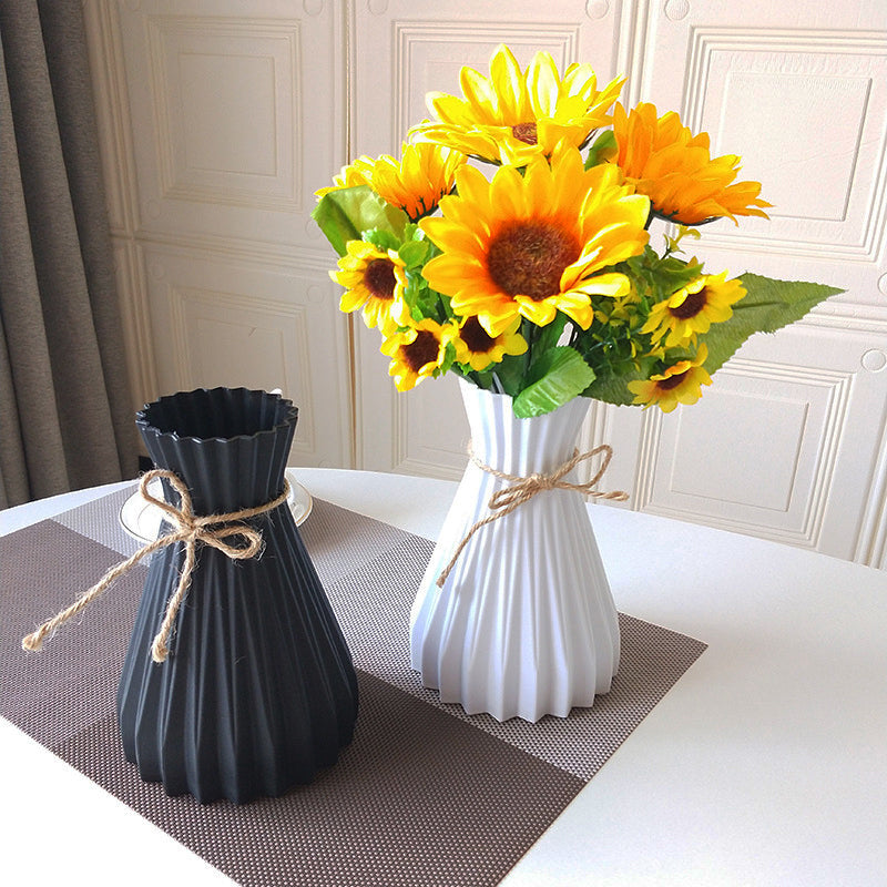 Plastic Flower Vases - Becmella